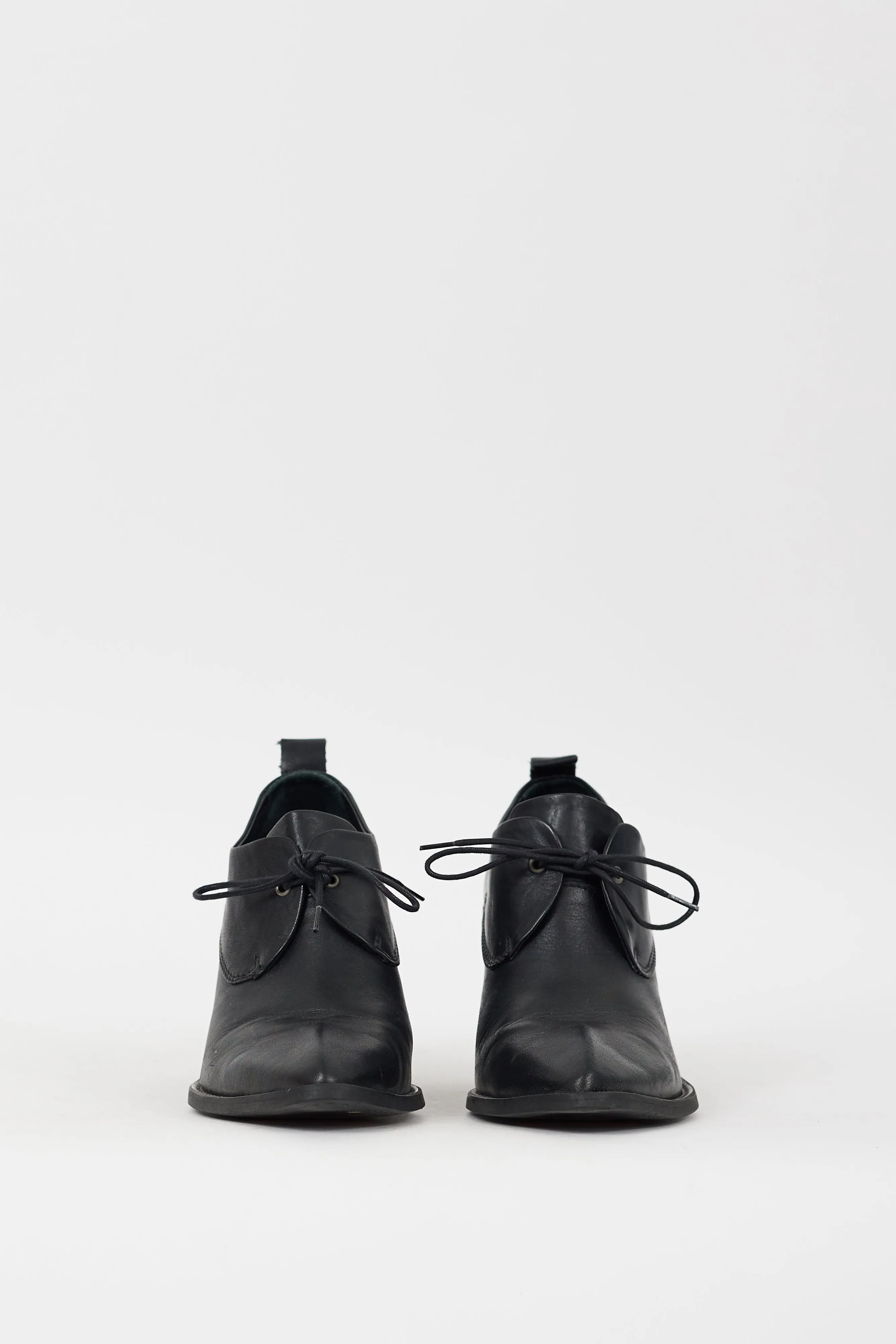 Black Leather Pointed Toe Room 489 Bootie