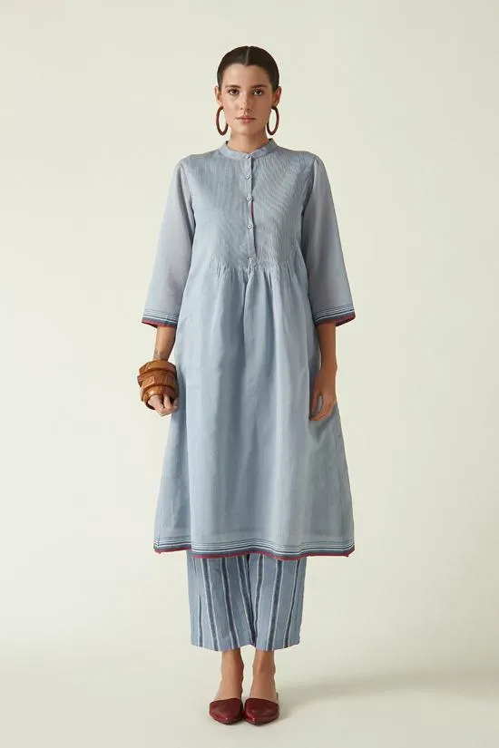 EDDIE PIN TUCKED KURTA SET (2PCS)