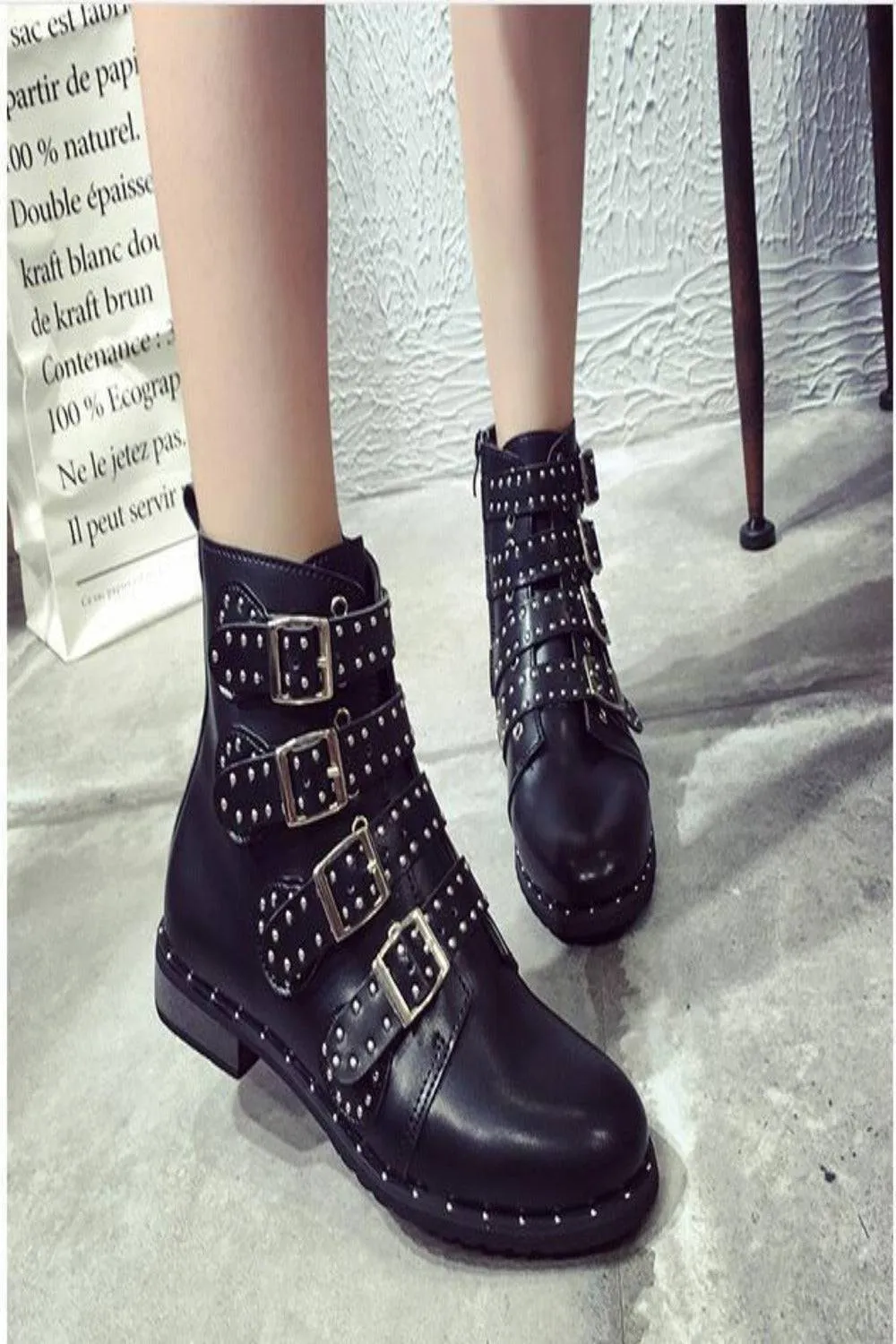 Flat Ankle Boots In Black