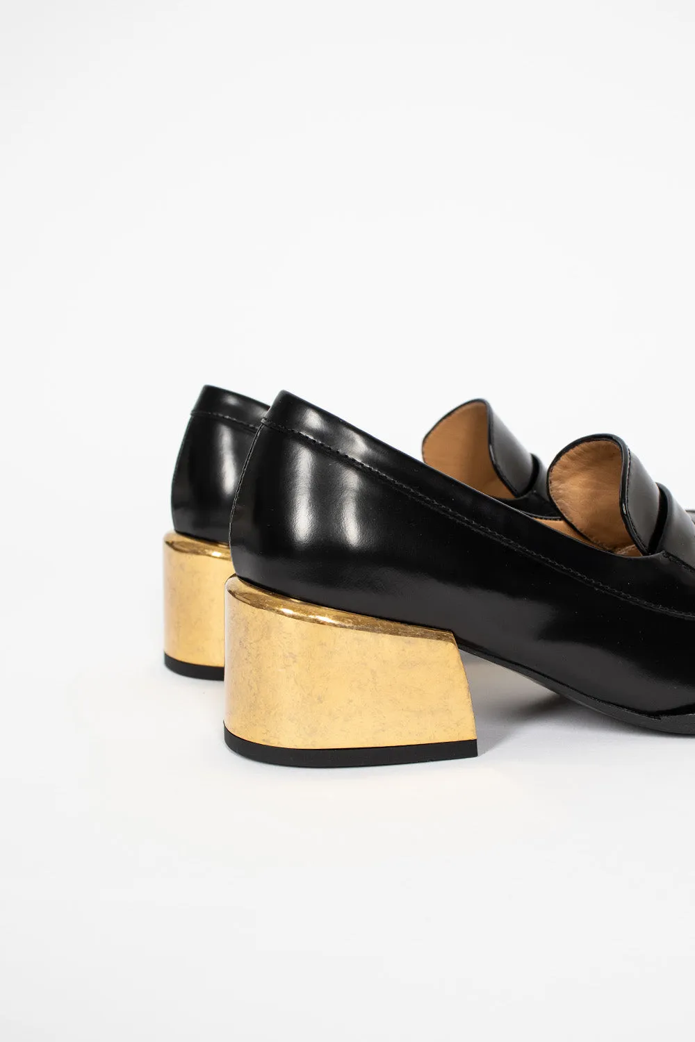 Heeled Loafer Black/Gold