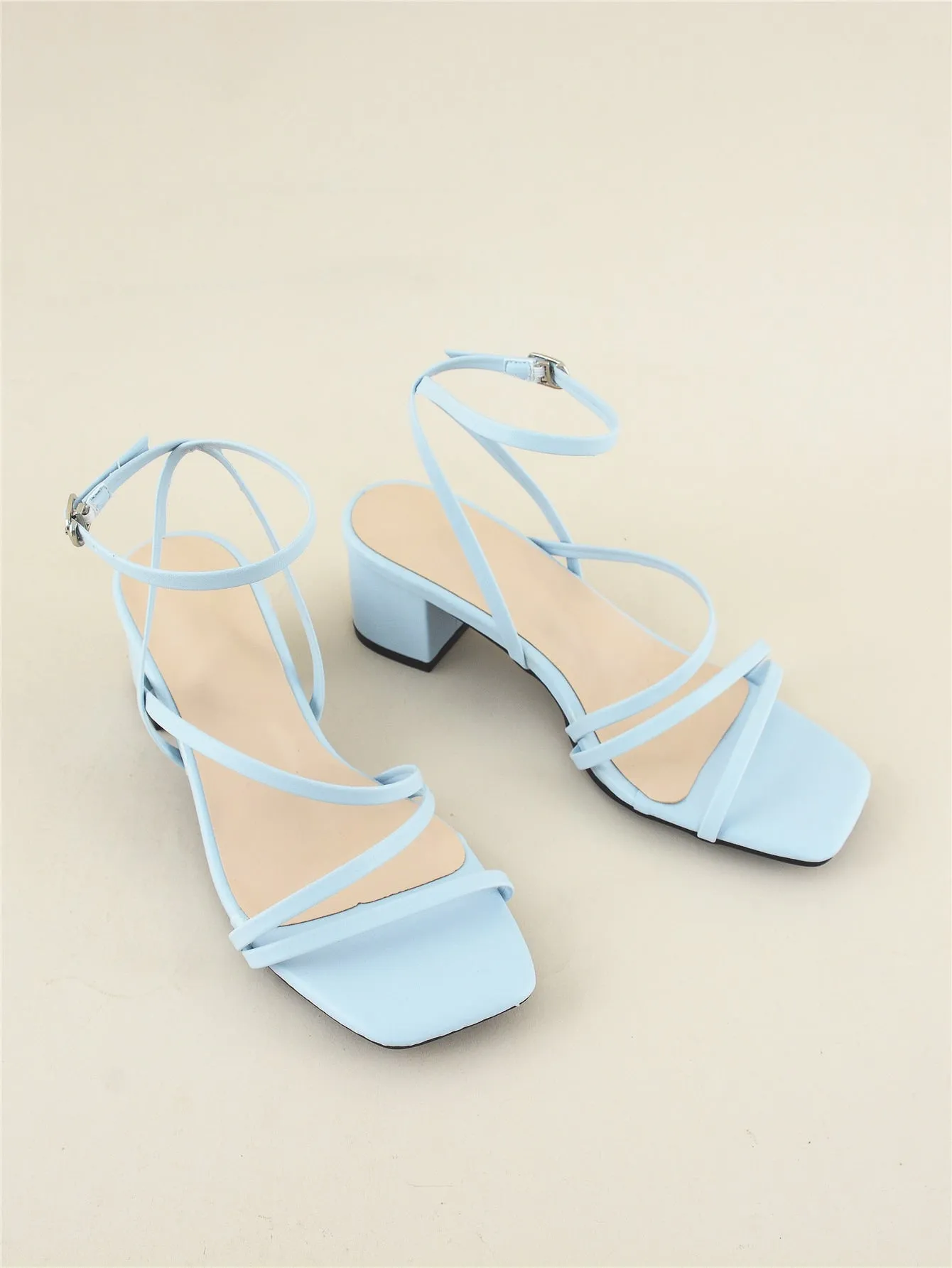 Minimalist Buckle Decor Ankle Strap Sandals