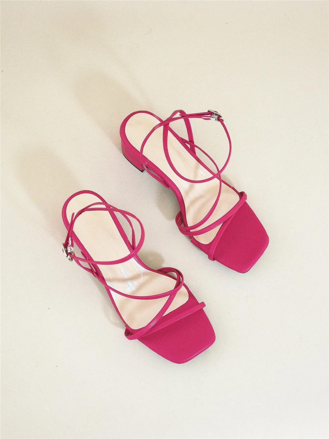 Minimalist Buckle Decor Ankle Strap Sandals