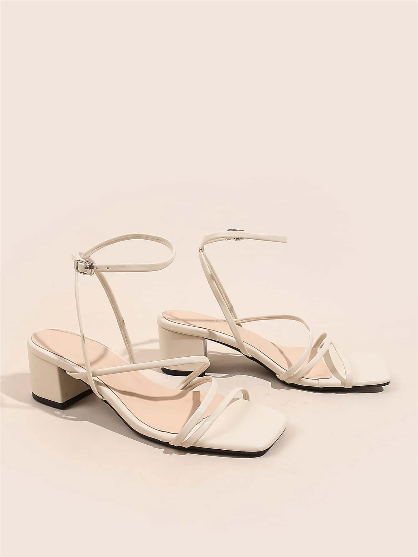 Minimalist Buckle Decor Ankle Strap Sandals