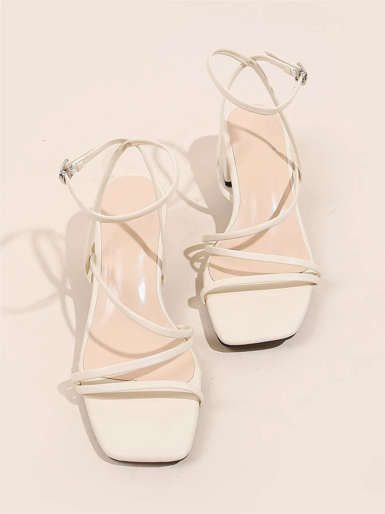 Minimalist Buckle Decor Ankle Strap Sandals