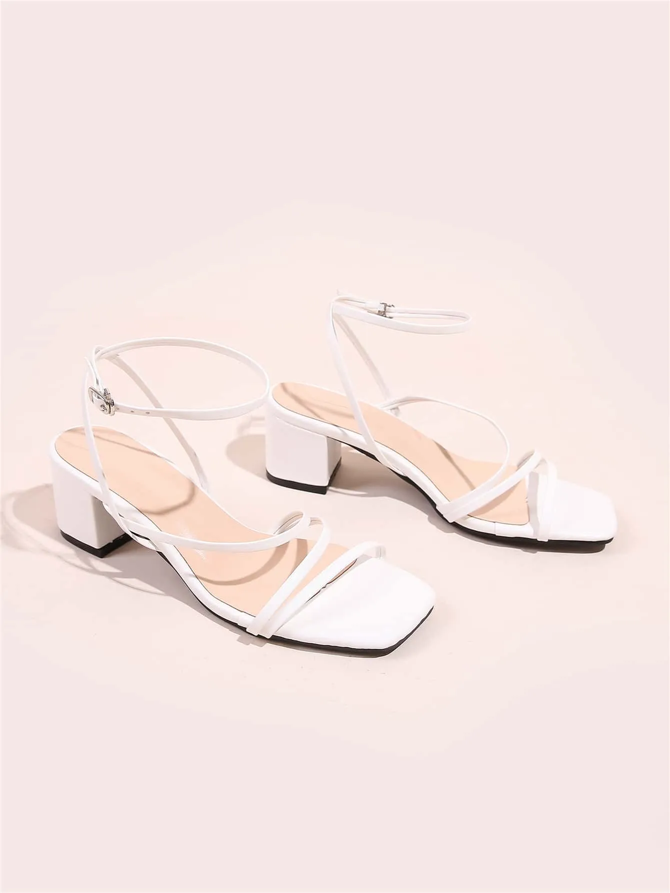 Minimalist Buckle Decor Ankle Strap Sandals