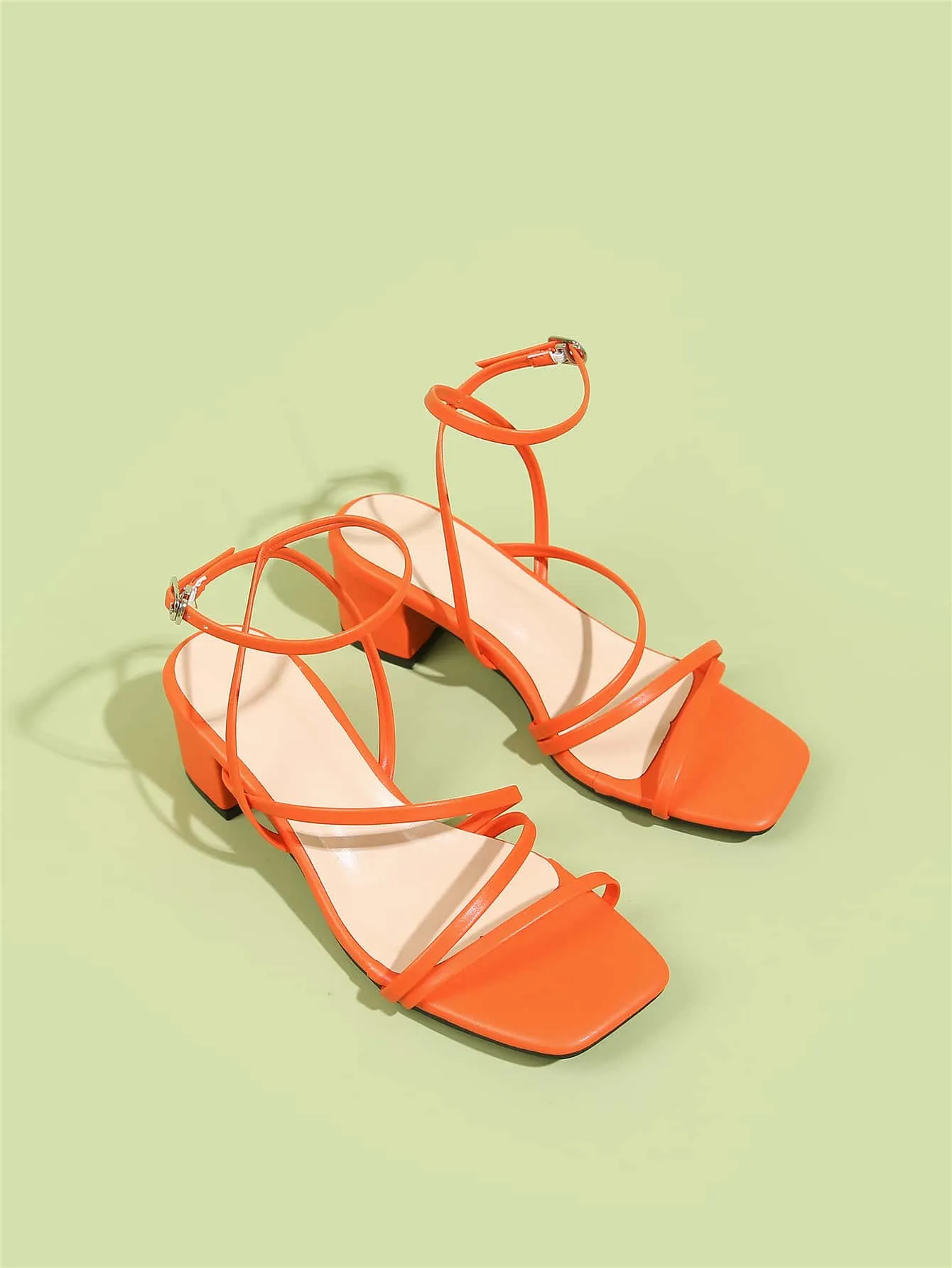 Minimalist Buckle Decor Ankle Strap Sandals