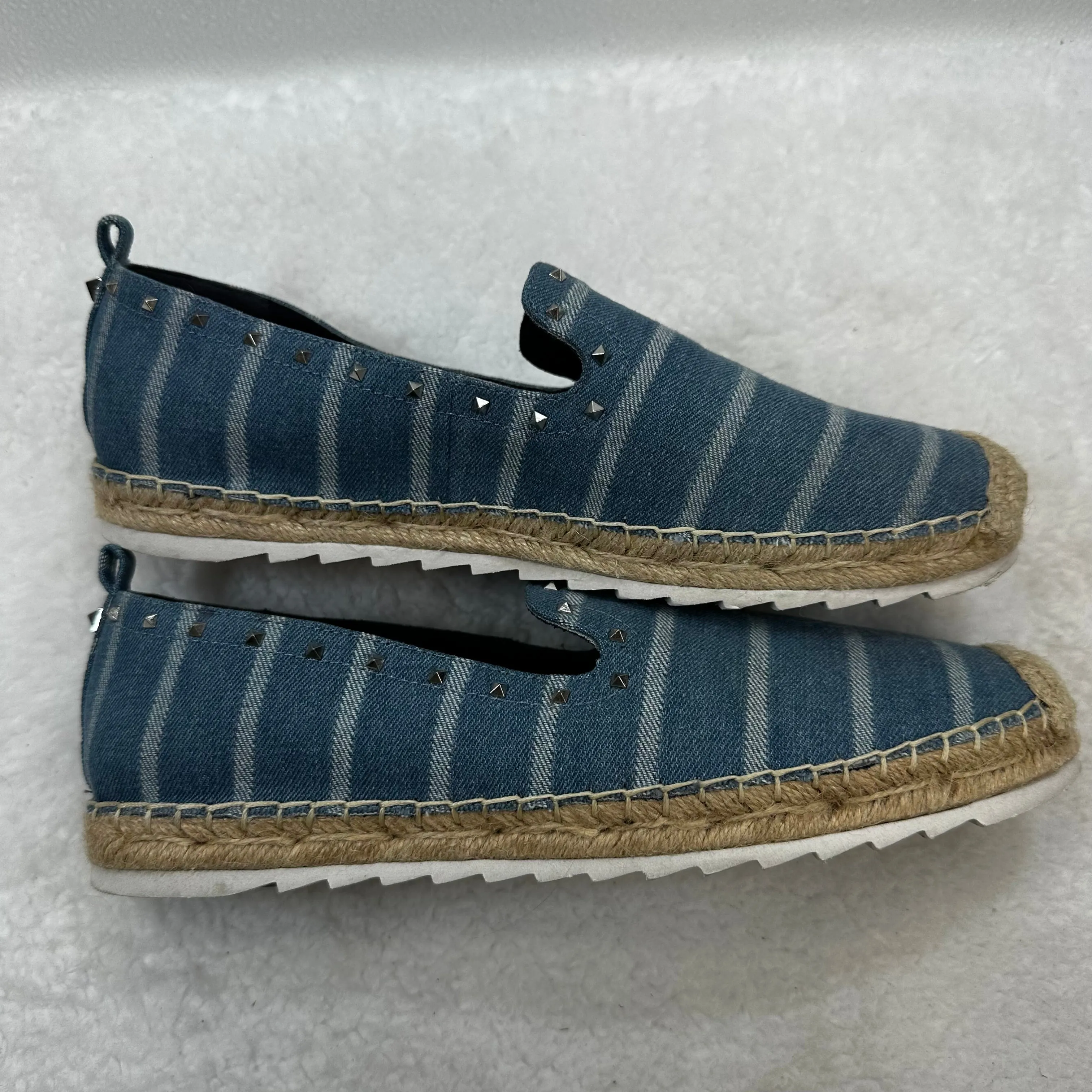 Shoes Flats Boat By Marc Fisher In Denim, Size: 9.5